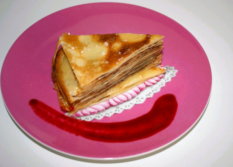 Réaliser un gâteau maison aux crêpes et au citron